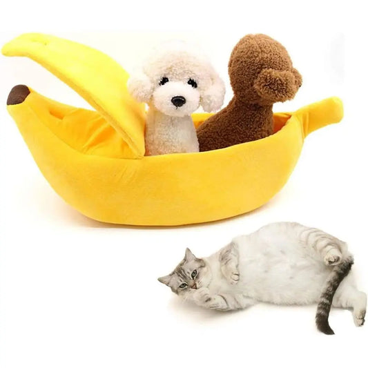 Cozy Winter Banana Pet Bed With Soft Coral Fleece Cover