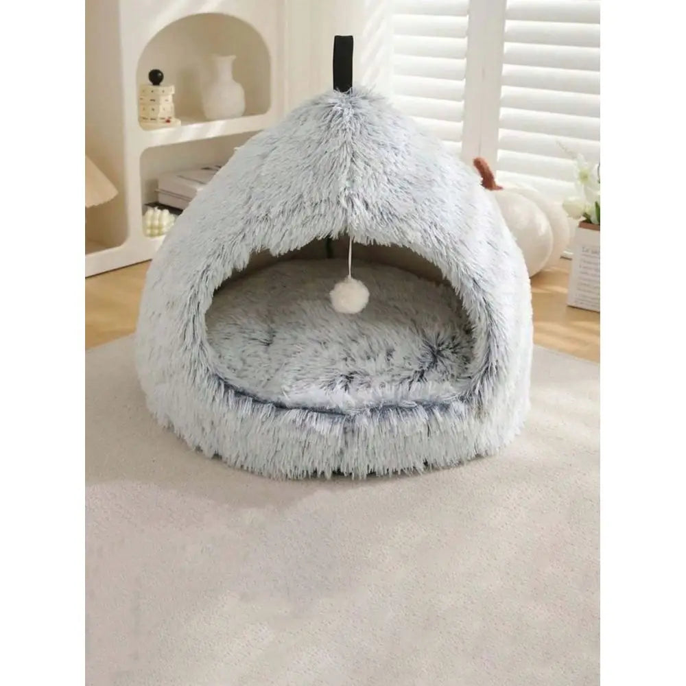 Comfortable Plush Insulated Pet Bed For Indoor Cats And Dogs